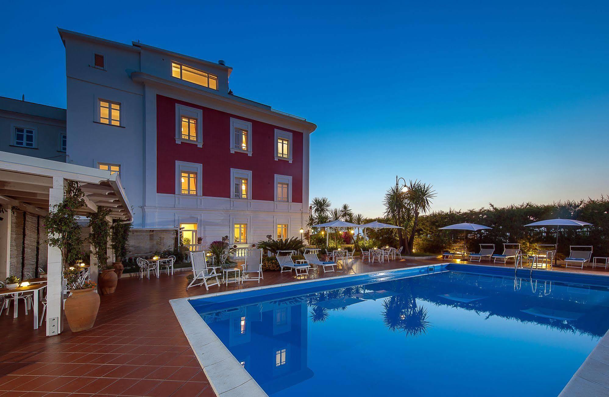 Hotel Villa Garden Sant’Agnello Kültér fotó